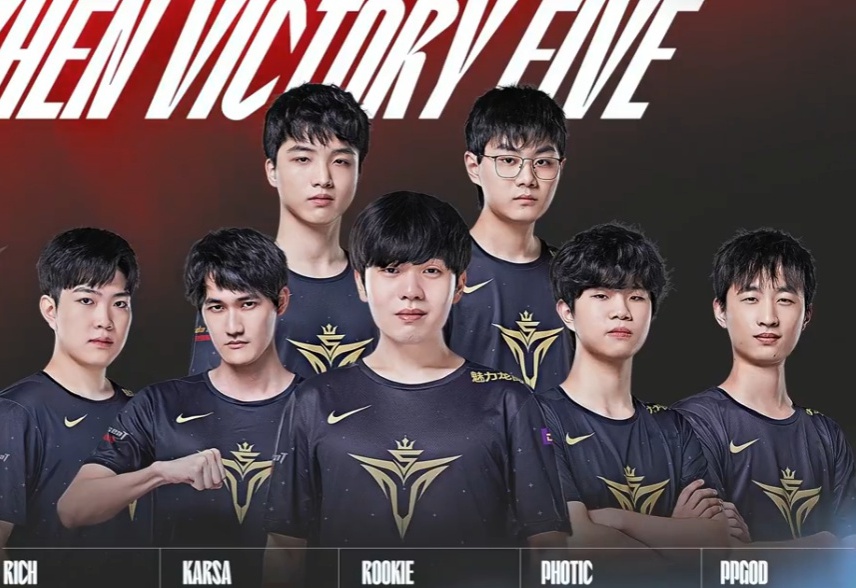 中展现出的 中展现出的