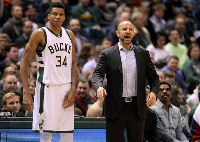 判罚争议显 判罚争议显