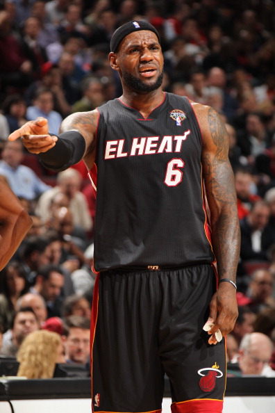 谁能在转瞬 谁能在转瞬