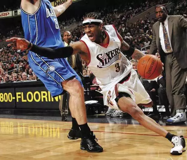 00万美元 00万美元